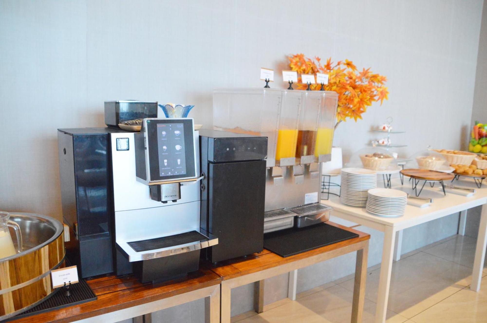 S Sriracha Hotel & Residence Si Racha Ngoại thất bức ảnh